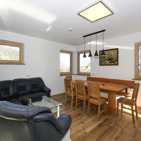 In Aschau Near Climbing Center アパート Aschau Im Zillertal