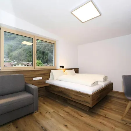 Daire In Aschau Near Climbing Center Aschau Im Zillertal